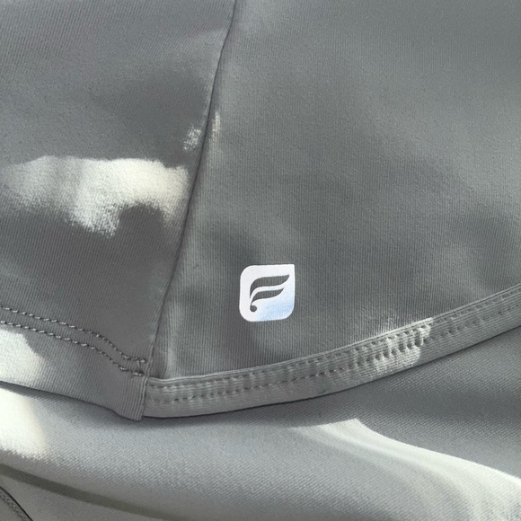 Fabletics tank - Picture 4 of 7